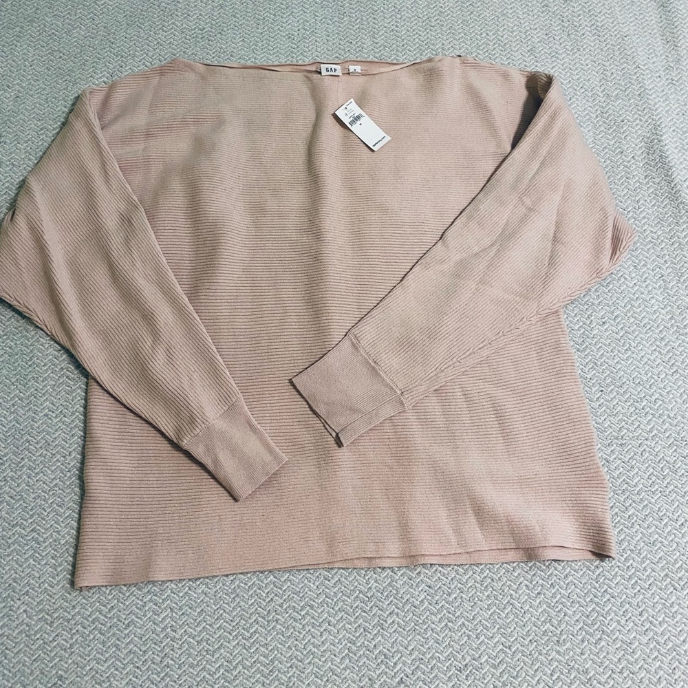 Women’s slouchy sweater